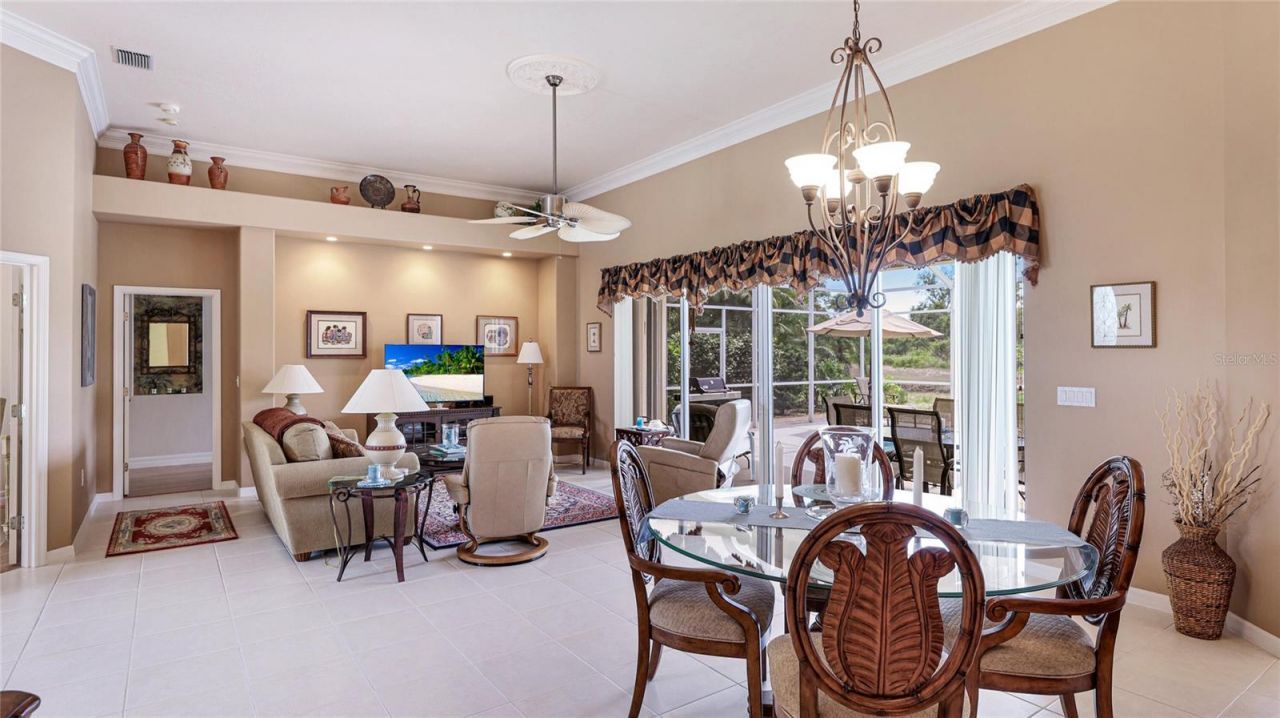 7126 Southgate Court , Sarasota, FL 34243 Photo