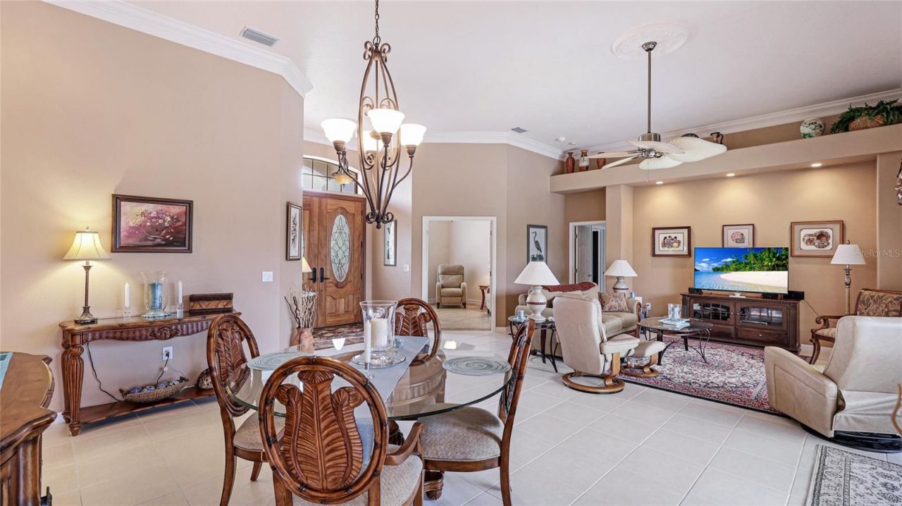 7126 Southgate Court , Sarasota, FL 34243 Photo