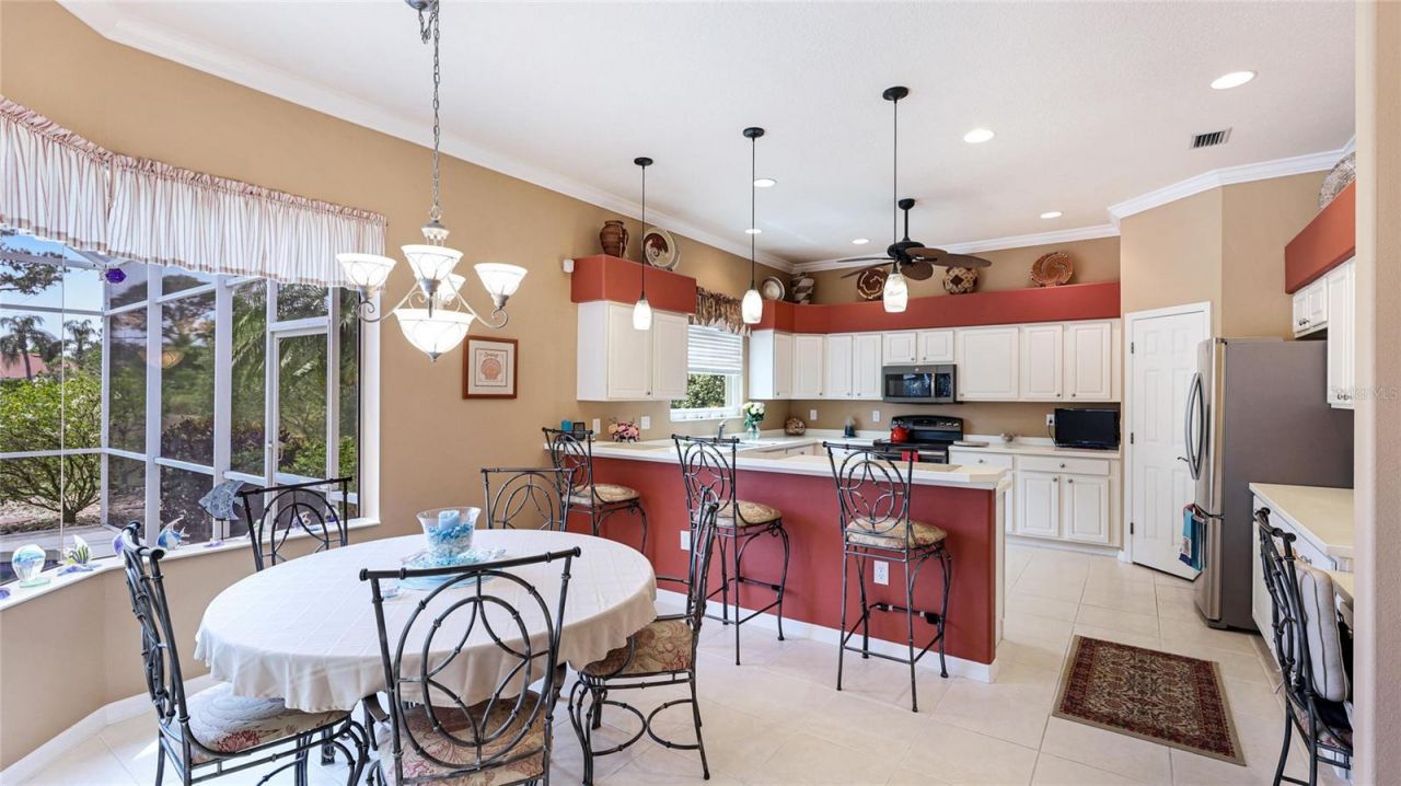 7126 Southgate Court , Sarasota, FL 34243 Photo