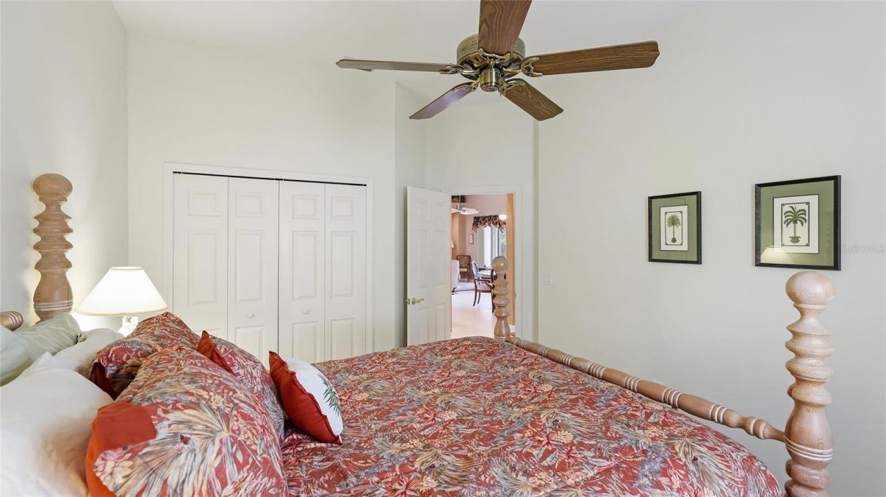 7126 Southgate Court , Sarasota, FL 34243 Photo