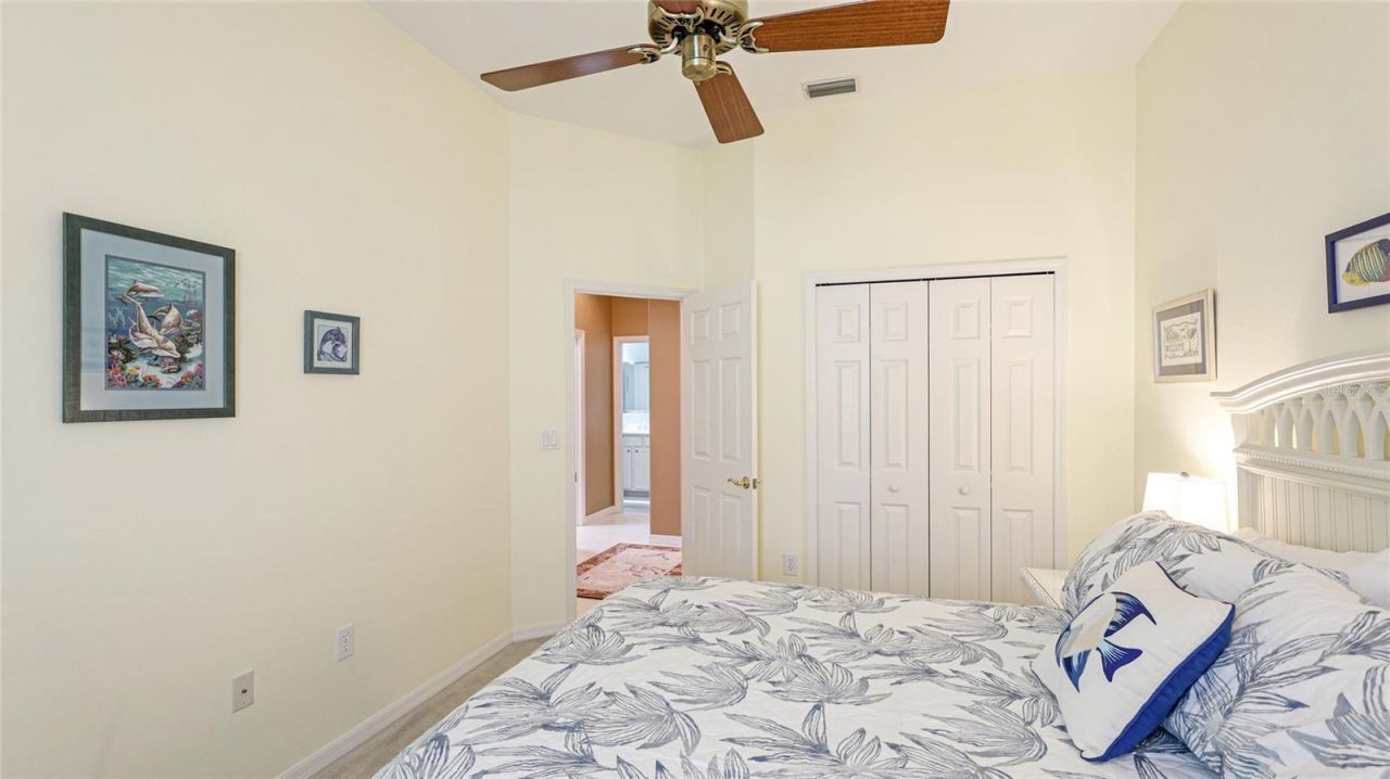 7126 Southgate Court , Sarasota, FL 34243 Photo