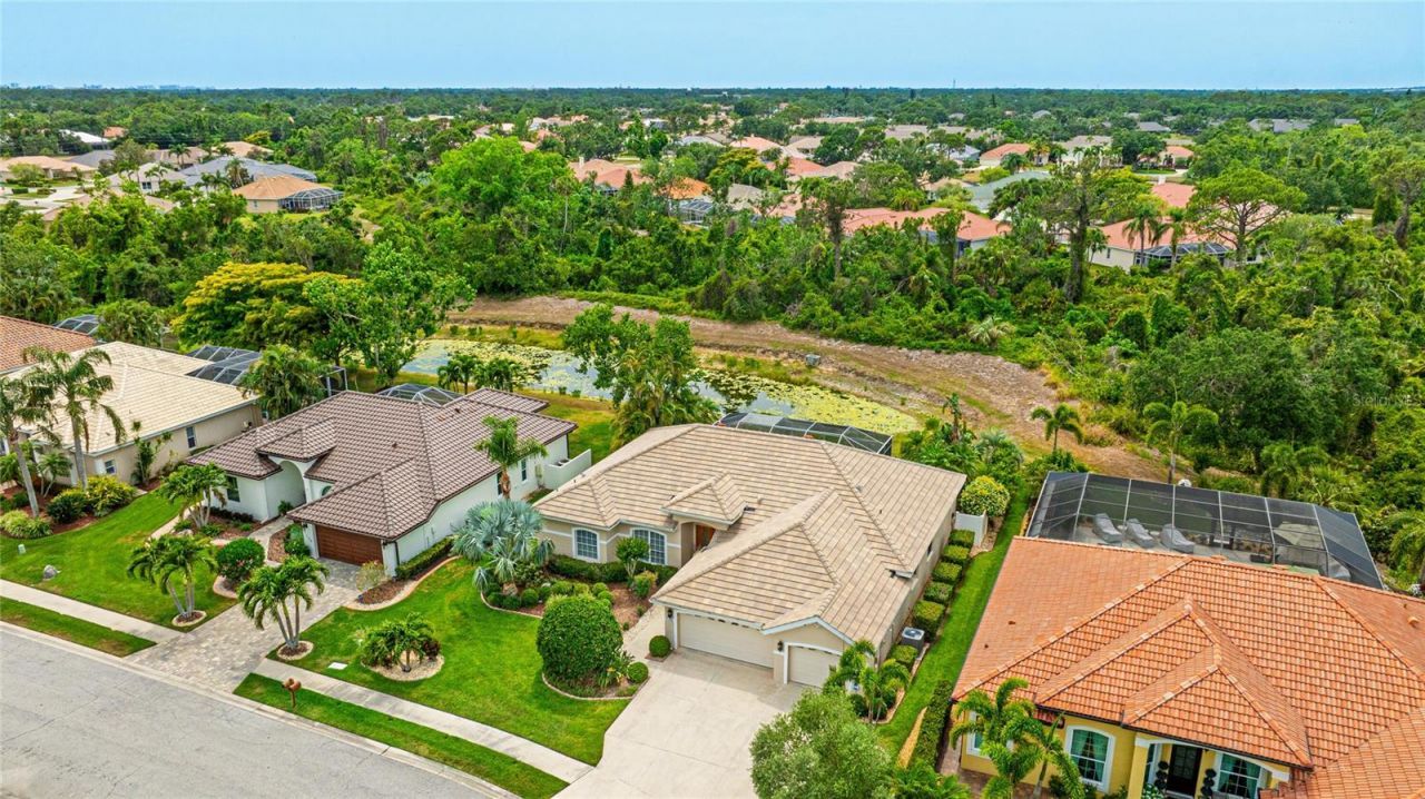 7126 Southgate Court , Sarasota, FL 34243 Photo