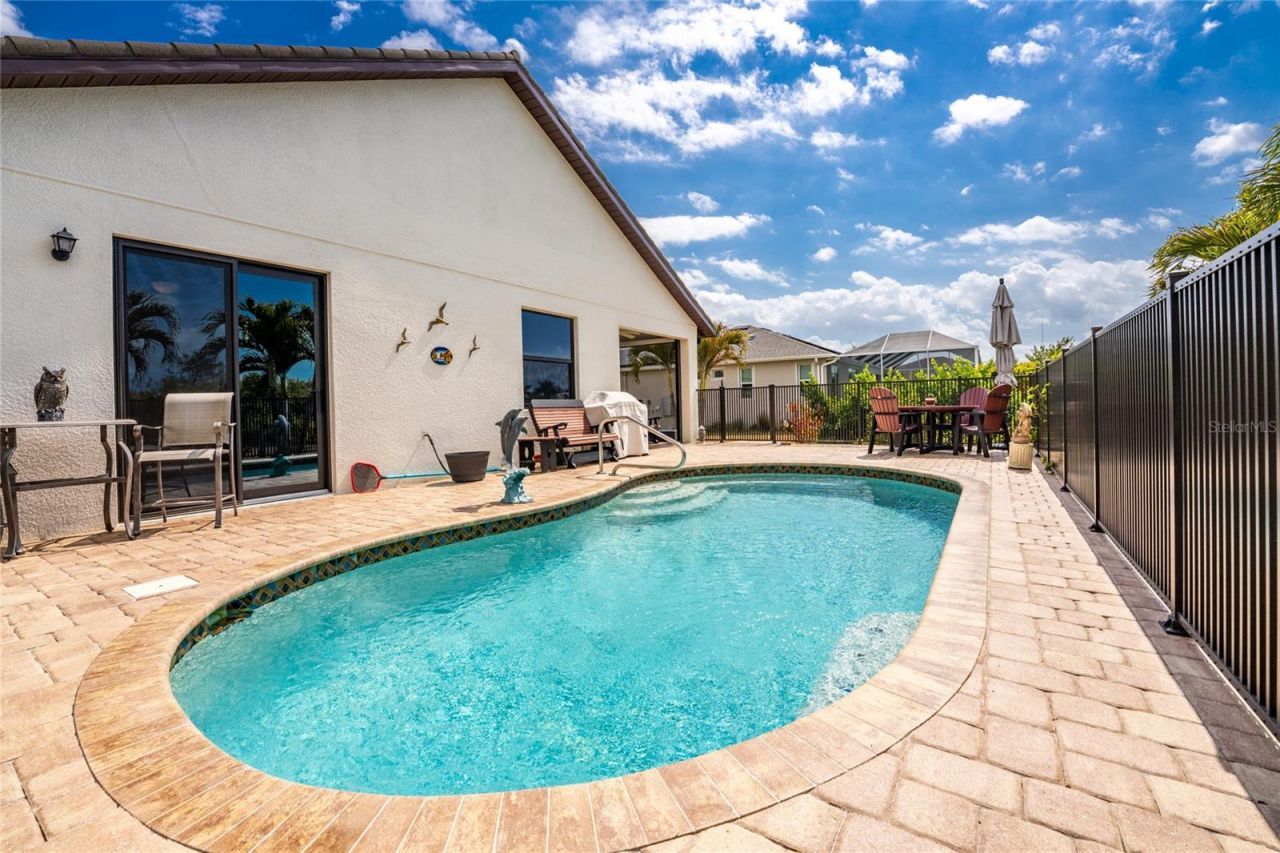 228 Antilla Drive, Rotonda West, FL 33947 Photo