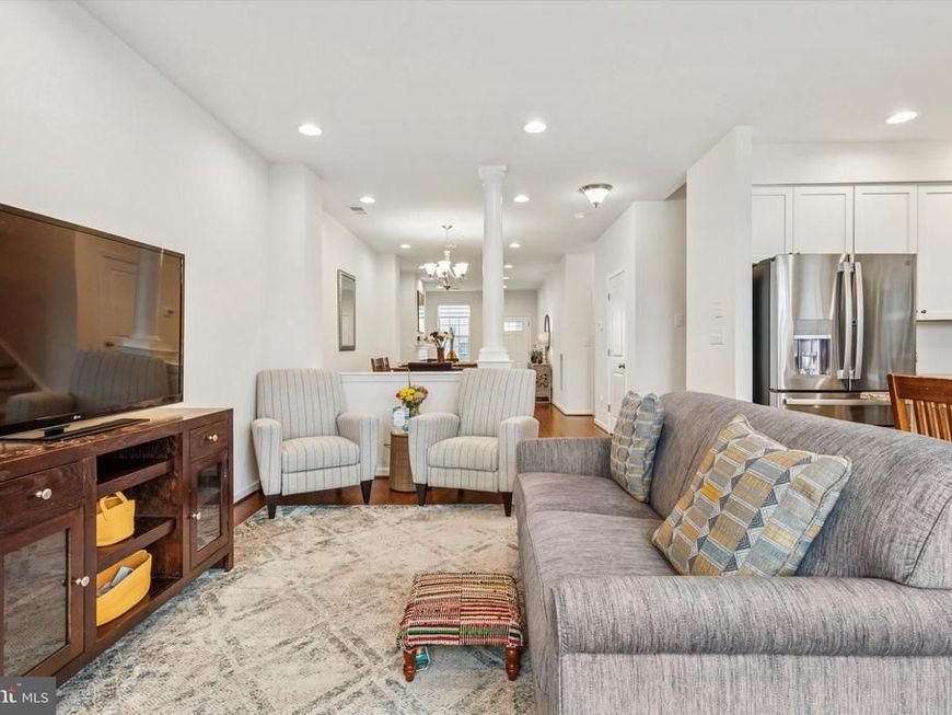 425 Cherry Blossom Lane, Norristown, PA 19403 Main Photo