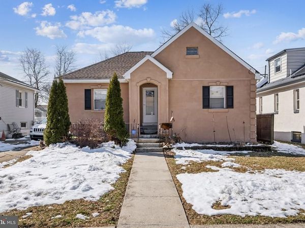 206 S MAPLE AVENUE , MAPLE SHADE, NJ 08052