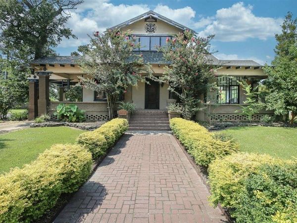 130 Dr Michael DeBakey Drive , Lake Charles, LA 70601