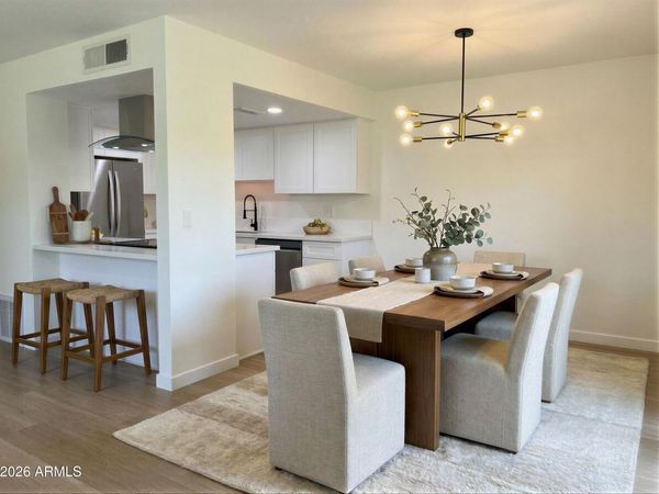 10215 N 8TH Street, Unit B, Phoenix, AZ 85020