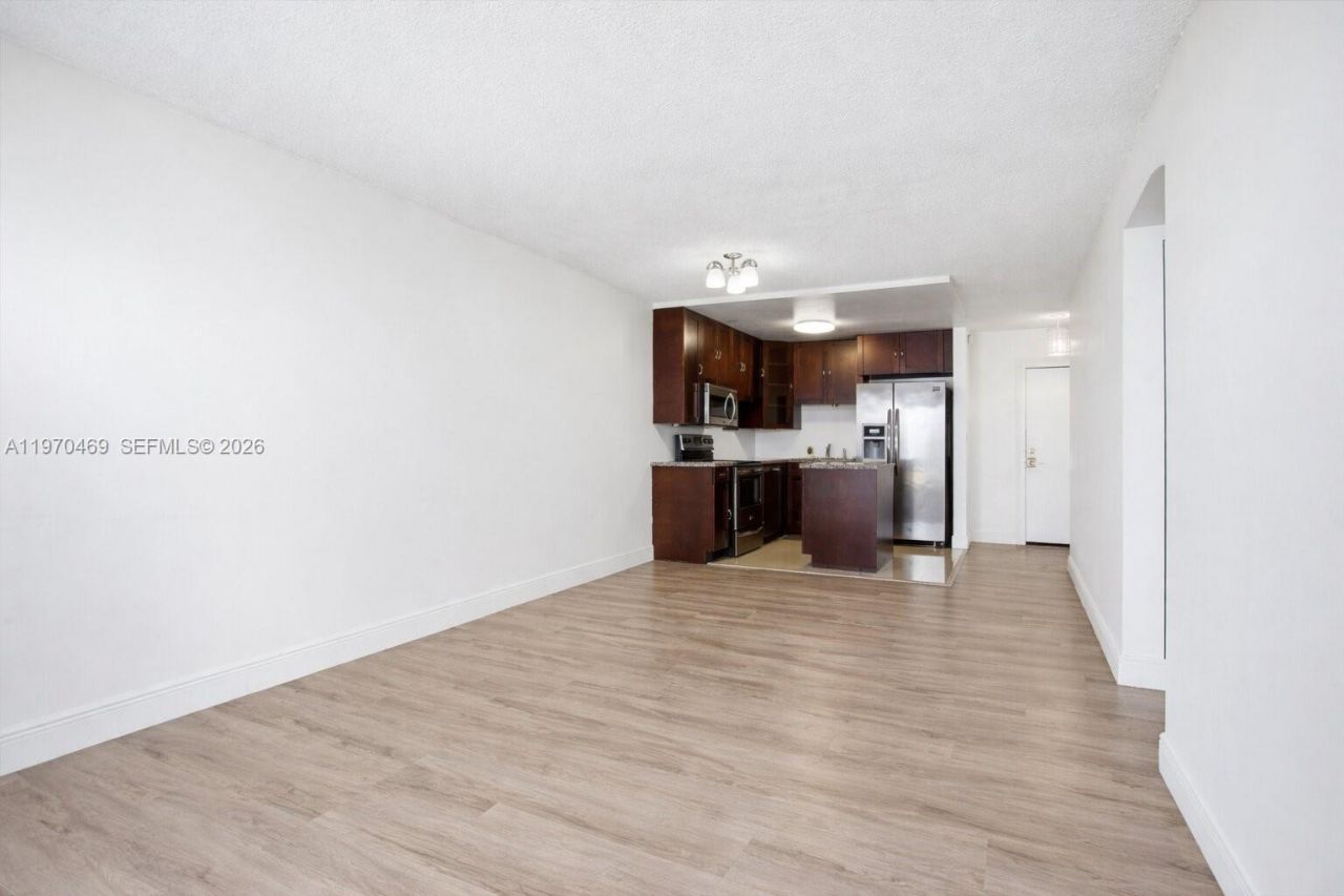 3001 SW 2nd St , Unit 111C, Miami, FL 33135 Photo