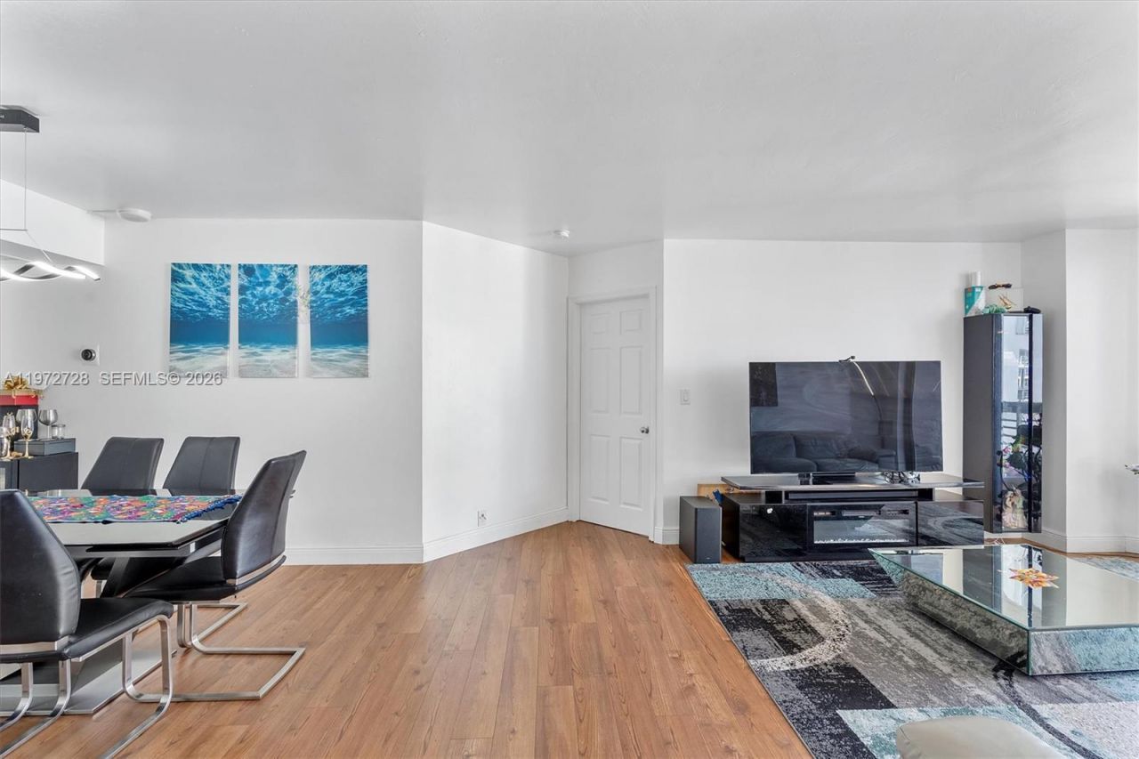 3530 Mystic Pointe Dr, Unit 2907, Aventura, FL 33180 Photo