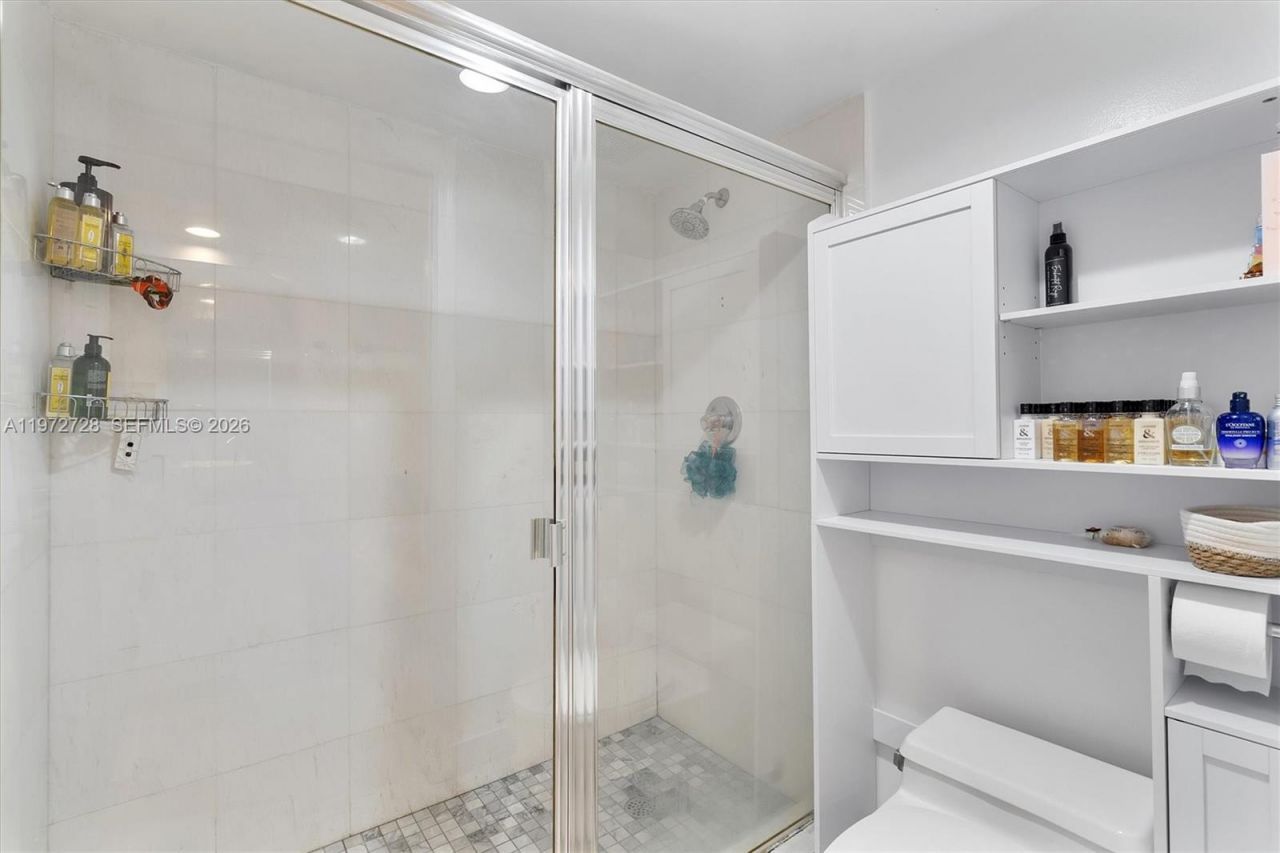 3530 Mystic Pointe Dr, Unit 2907, Aventura, FL 33180 Photo