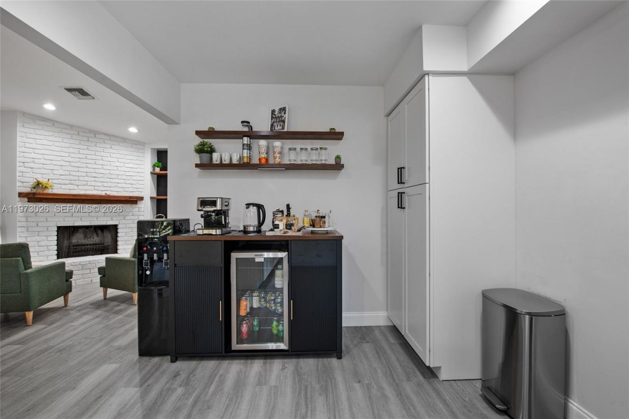 6185 Live Oak Ct , Unit A, Tamarac, FL 33319 Photo