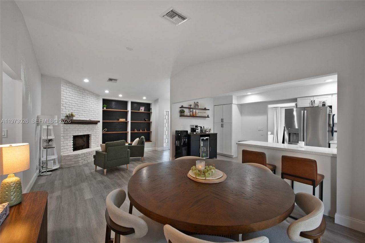 6185 Live Oak Ct , Unit A, Tamarac, FL 33319 Photo