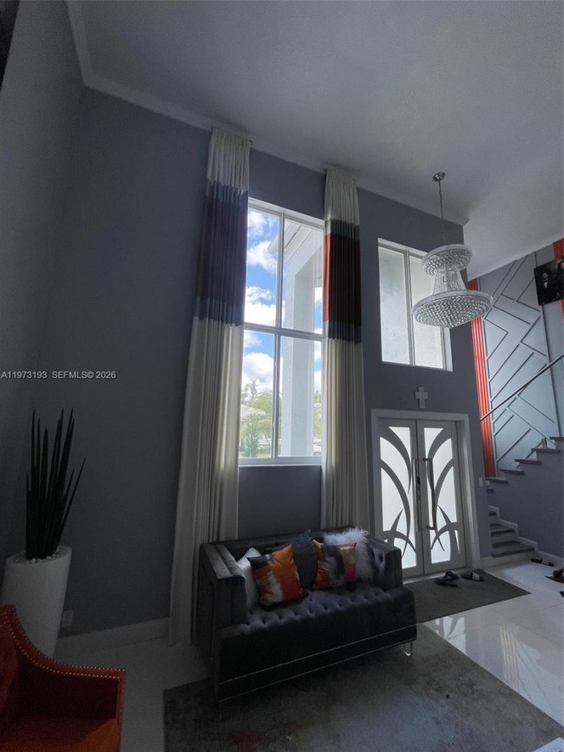 926 SW 102nd Ter , Pembroke Pines, FL 33025 Photo