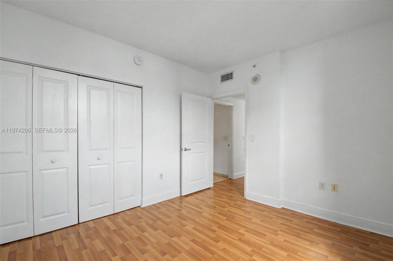 1250 S Miami Ave , Unit 2604, Miami, FL 33130 Photo