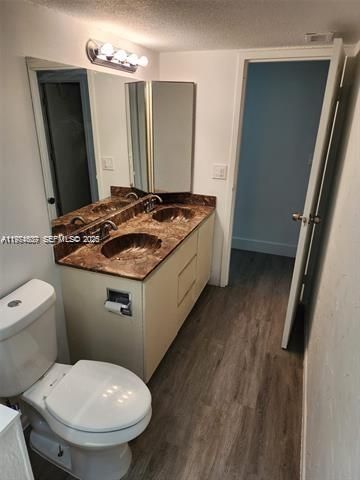 6900 NW 78th St , Tamarac, FL 33321 Photo