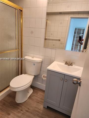 6900 NW 78th St , Tamarac, FL 33321 Photo