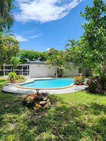 6900 NW 78th St , Tamarac, FL 33321 Photo