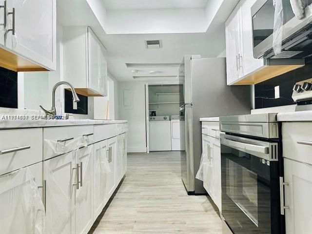 6900 NW 78th St , Tamarac, FL 33321 Photo