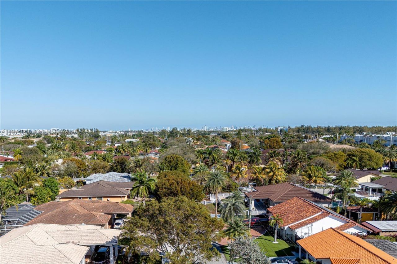 10181 NW 27th St, Doral, FL 33172 Photo