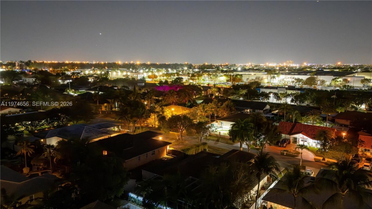 10181 NW 27th St, Doral, FL 33172 Photo