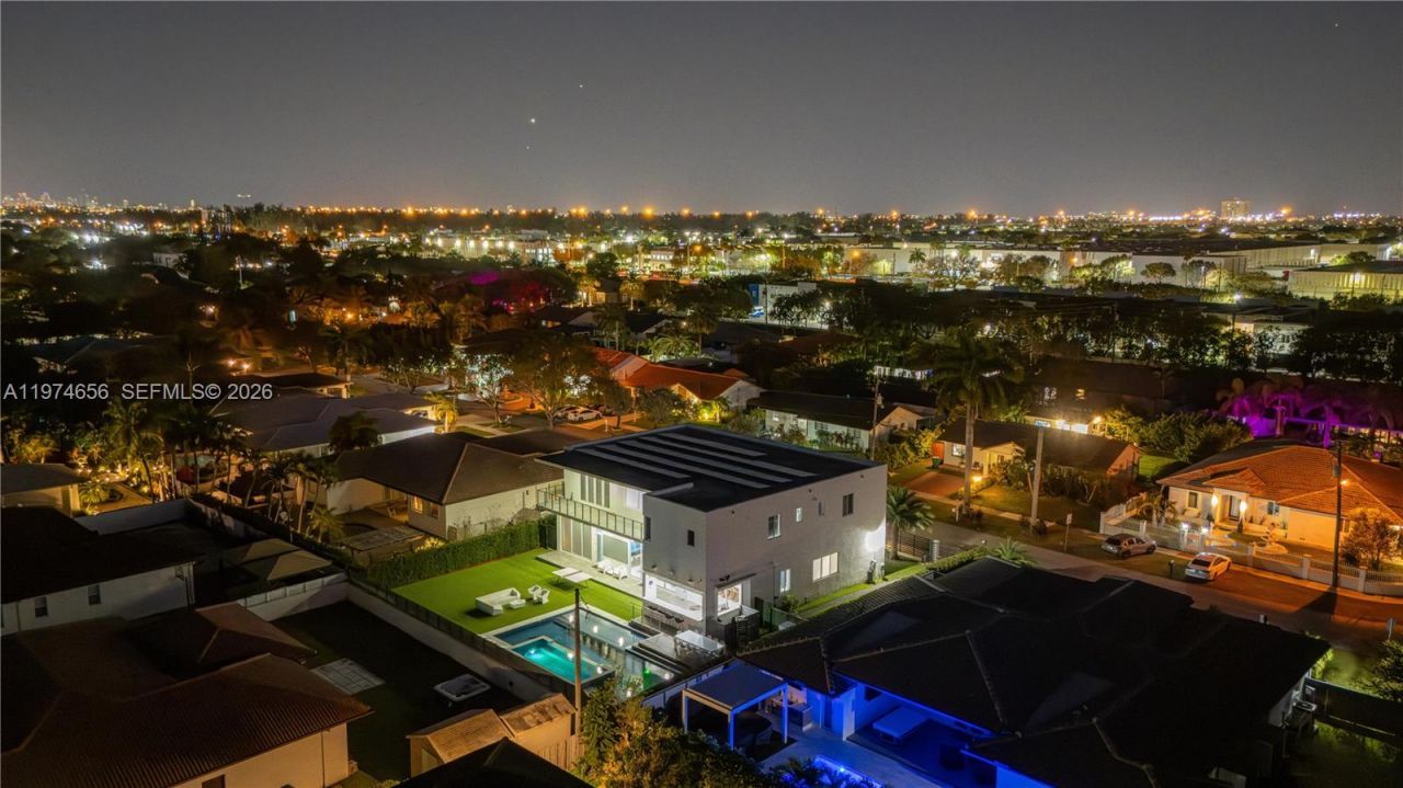 10181 NW 27th St, Doral, FL 33172 Photo