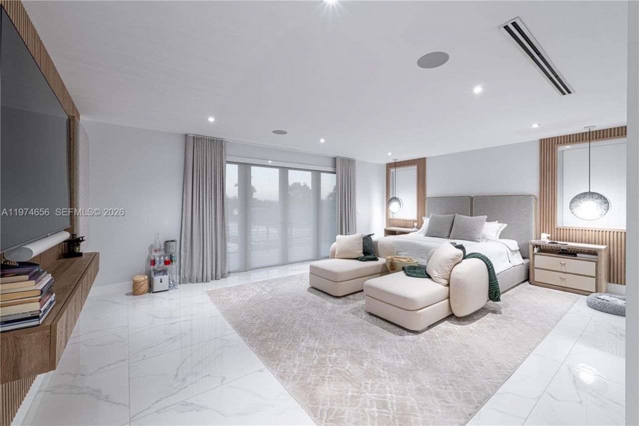 10181 NW 27th St, Doral, FL 33172 Photo