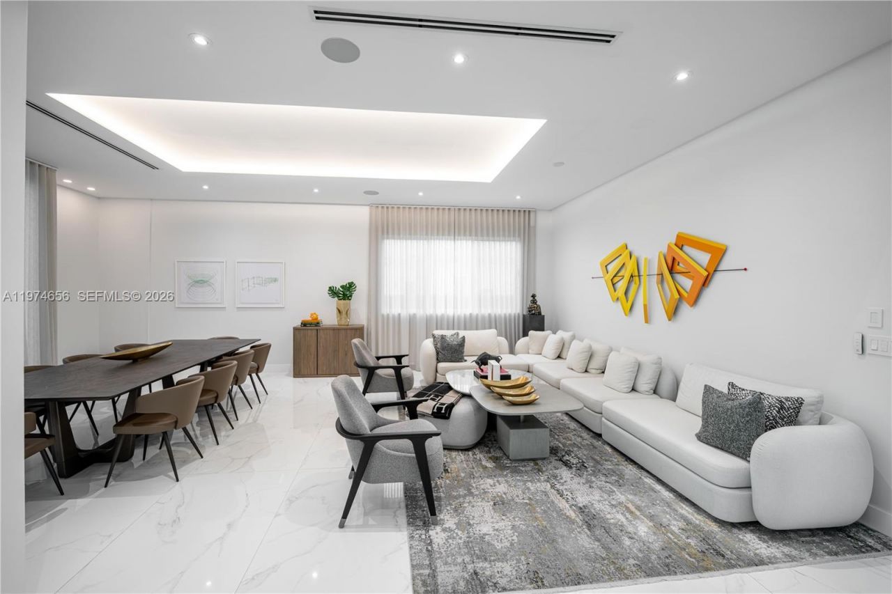 10181 NW 27th St, Doral, FL 33172 Photo