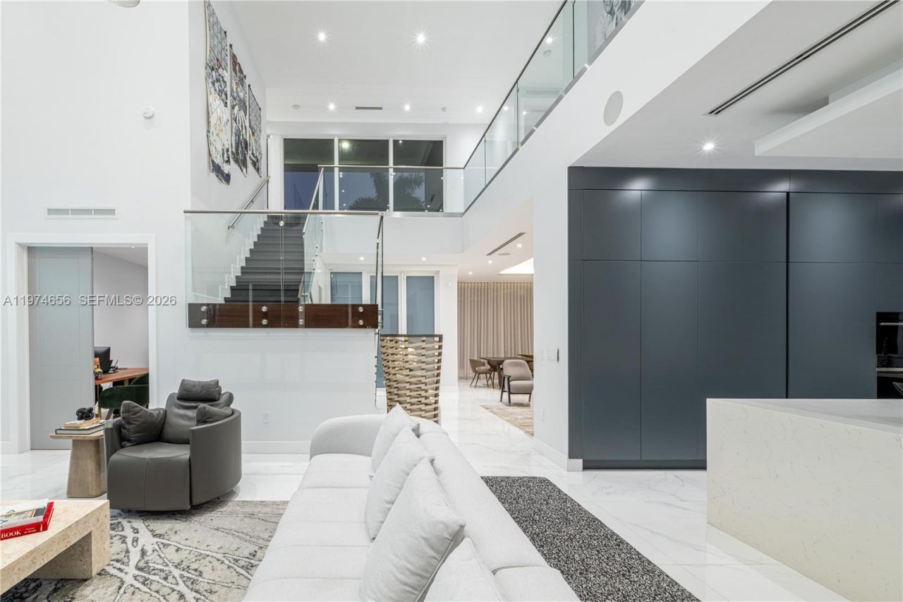 10181 NW 27th St, Doral, FL 33172 Photo