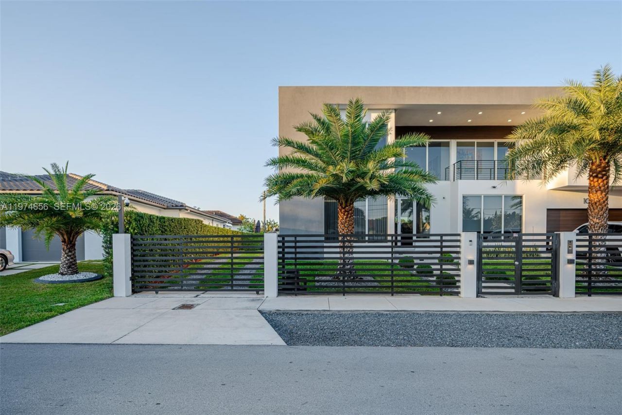 10181 NW 27th St, Doral, FL 33172 Photo