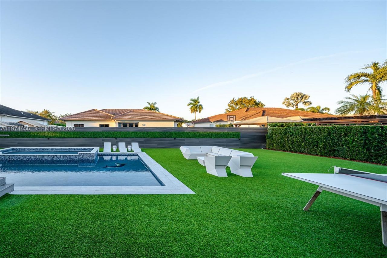 10181 NW 27th St, Doral, FL 33172 Photo