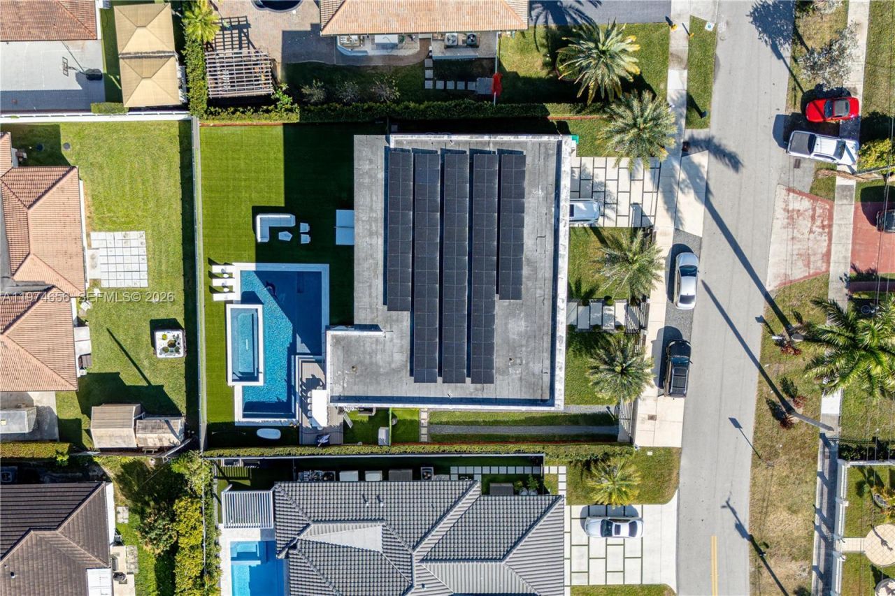 10181 NW 27th St, Doral, FL 33172 Photo