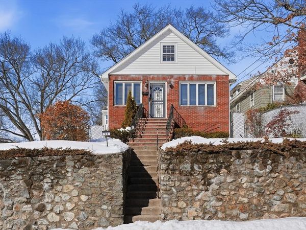 98 Boardman Ave, Melrose, MA 02176