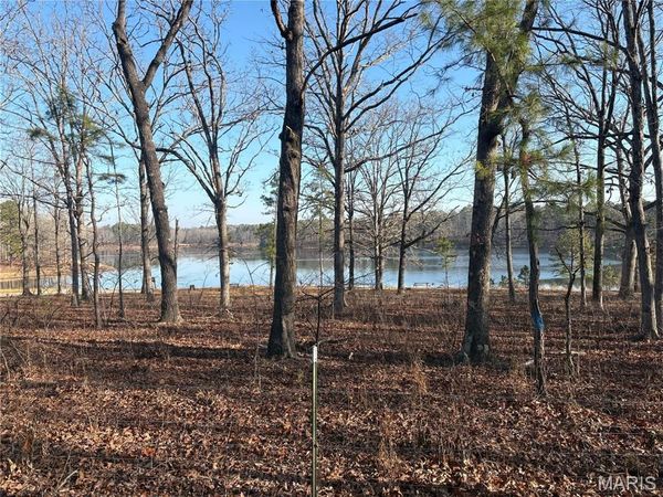 748 Miller Lake Road , Van Buren, MO 63965