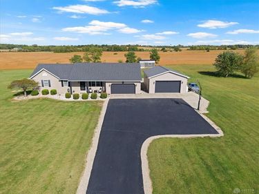 1041 Mcguinn Road, Wilmington, OH 45177