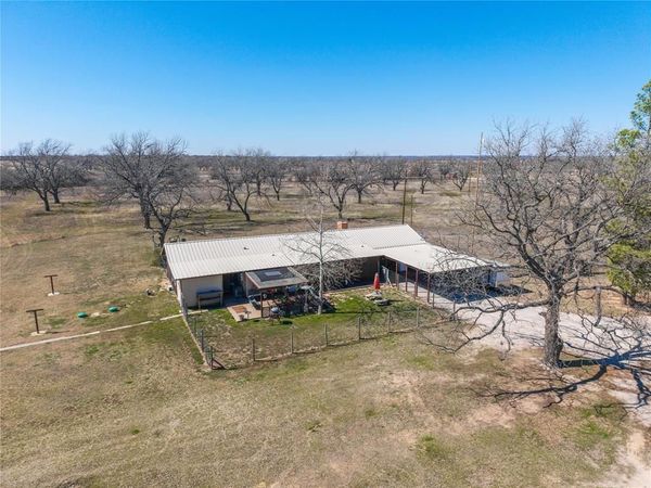15217 Highway 6, Carbon, TX 76435