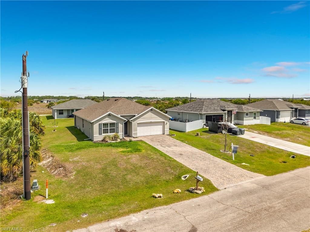 524 Glendale Ave, Labelle, FL 33935 Photo
