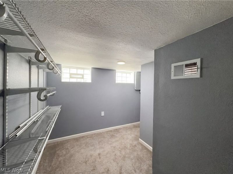 18715 Libby Road , Maple Heights, OH 44137 Photo 12