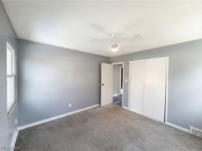 18715 Libby Road , Maple Heights, OH 44137 Photo 4