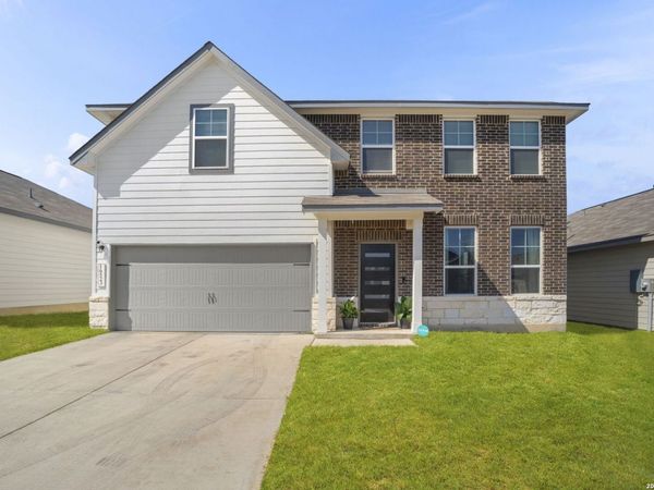 16523 Rosemary Ridge, Elmendorf, TX 78112