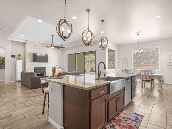 171 Suez Road NE, Rio Rancho, NM 87124