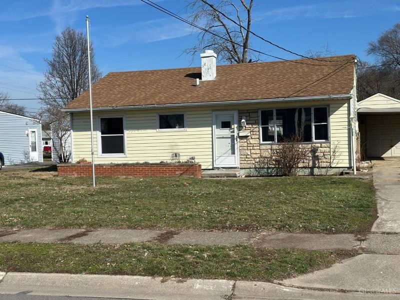 705 Richardson Drive, Middletown, OH 45042 Photo 1