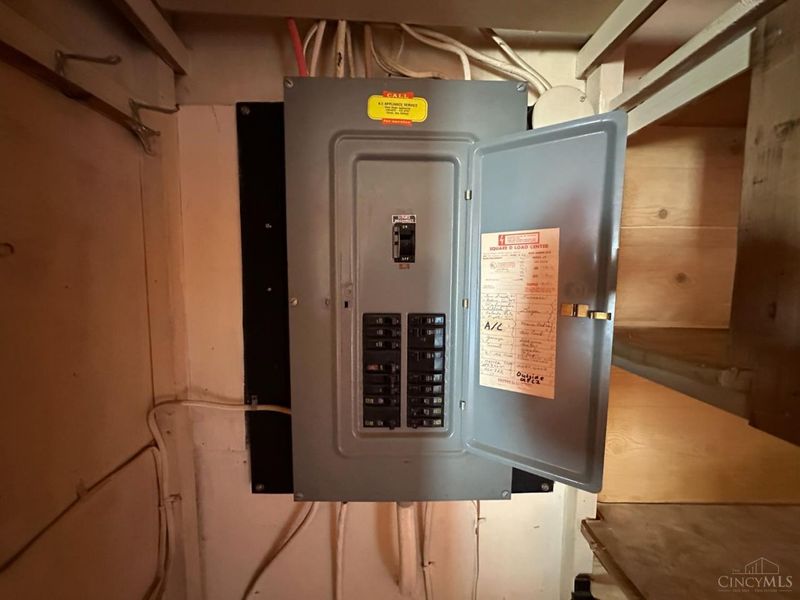 705 Richardson Drive, Middletown, OH 45042 Photo 18