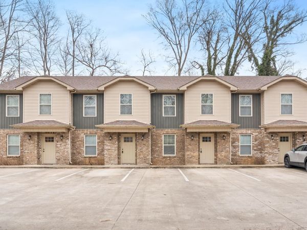 1560 E Knollwood Circle , Unit D, Clarksville, TN 37043