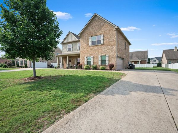 1113 Dunkirk Ln, Murfreesboro, TN 37129
