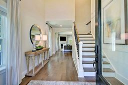 112 Headwater Drive photo 4