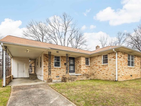 4928 FLAMINGO RD, Memphis, TN 38117