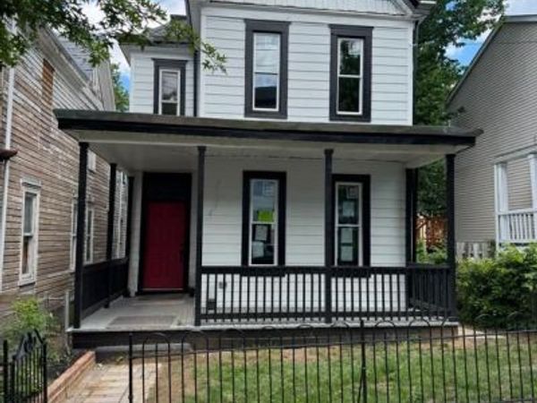 1358 VALLEY PLACE SE, WASHINGTON, DC 20020