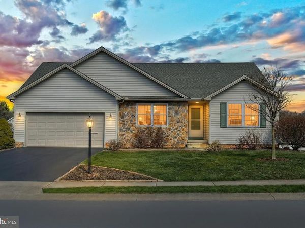 1835 MICHELLE DRIVE, YORK, PA 17408