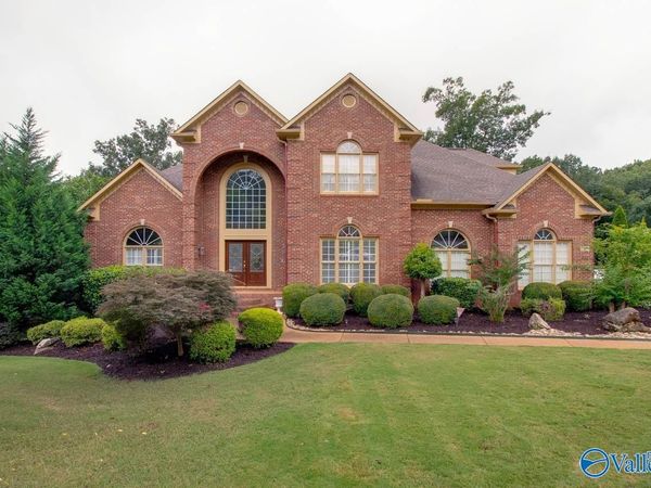 121 Cheekwood Drive, Huntsville, AL 35758