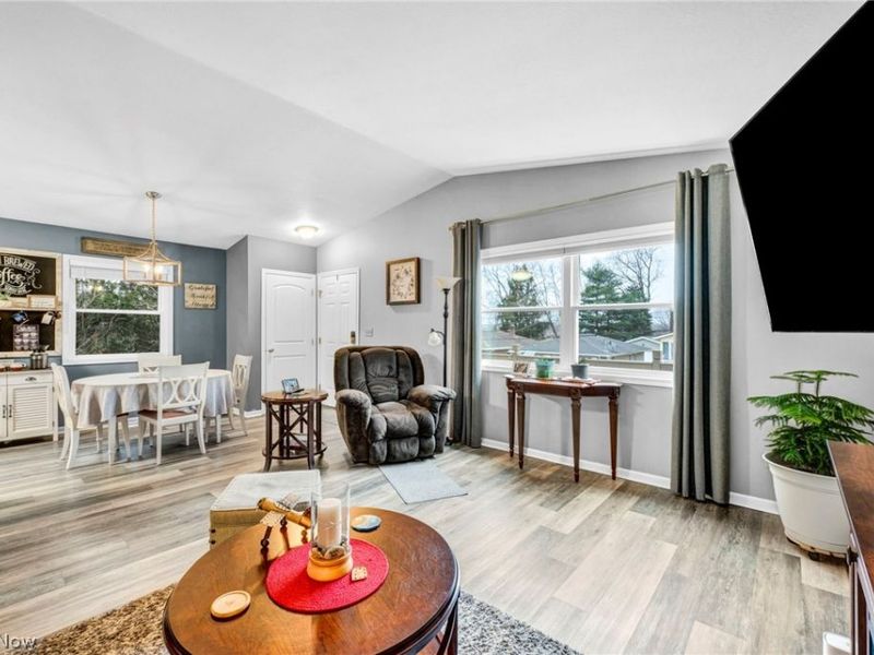 545 Fulmer Avenue , Akron, OH 44312 Photo 11